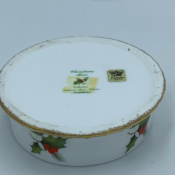Vintage Flambro Christmas Rose Mini Tiered Tray and Trinket Box - Picture 13 of 14